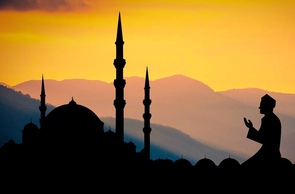  Ilustrasi berdo'a setelah sholat/jadwal sholat  di Gresik/pixabay
