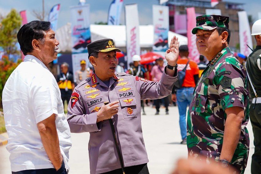 Kapolri Jenderal Pol Listyo Sigit Prabowo menyebut kesuksesan event F1 Powerboat 2023 di Danau Toba, Sumatera Utara (Sumut) menjadi bukti Indonesia menjadi tujuan wisata yang aman bagi wisatawan.