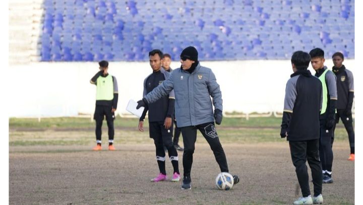 Timnas u-20 indonesia tiba di uzbekistan, suhu dingin 2 derajat celcius/ pssi.org