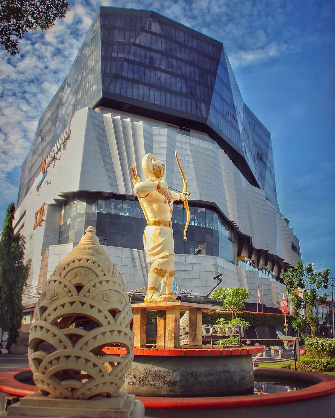 Mall Paragon Semarang.