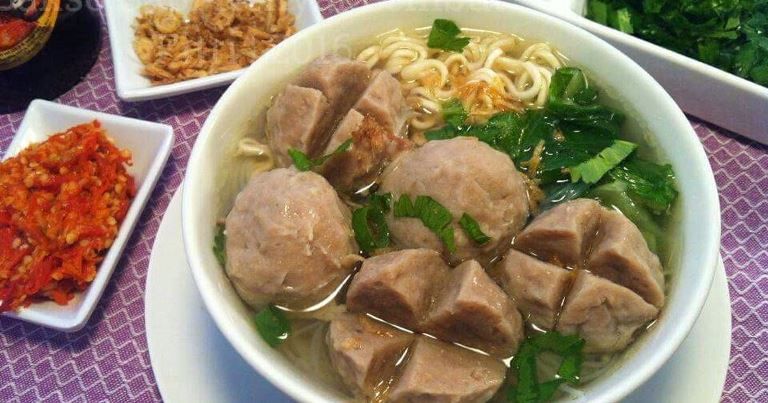 5 Kuliner Bakso Enak Di Jogja 2023 Harga Murah Kuahnya Kental Gurih