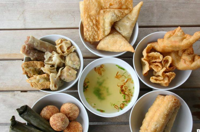Daftar warung bakso enak dan terbaik di Kota Bogor.