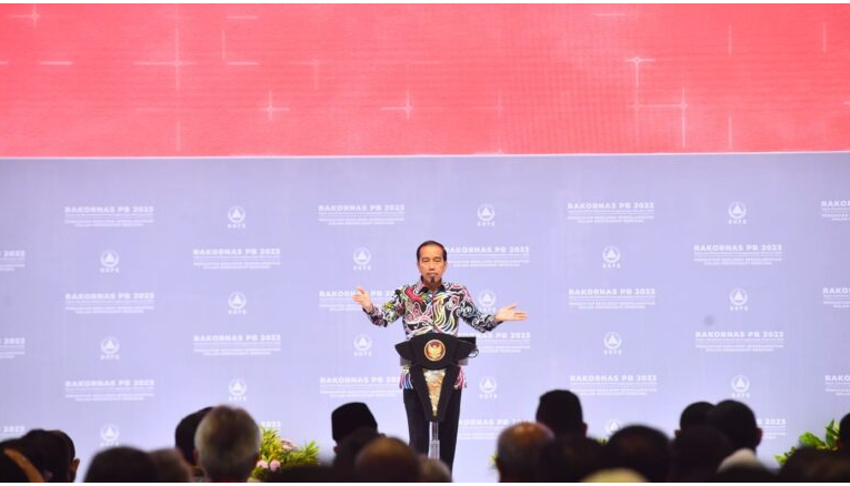 Presiden Joko Widodo secara resmi membuka Rapat Koordinasi Nasional Penanggulangan Bencana Tahun 2023 yang diselenggarakan di Jakarta International Expo, Jakarta, pada Kamis, 2 Maret 2023. Foto: BPMI Setpres/Rusman