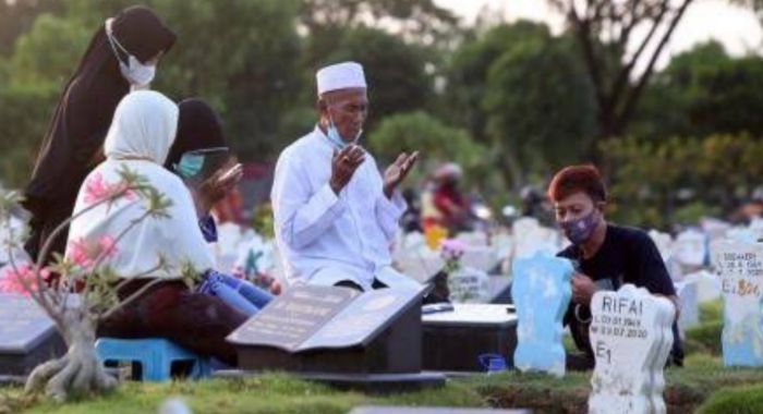 Jelang Ramadhan Ziarah Kubur Jadi Tradisi, Inilah Doa Lengkapnya
