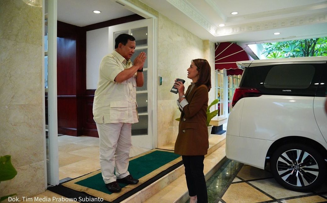 Menhan Prabowo Subianto terima kunjungan jurnalis senior, Najwa Shihab di Kantor Kementerian Pertahanan RI, Kamis (2/3/2023). Foto: dok, Tim Media Prabowo Subianto