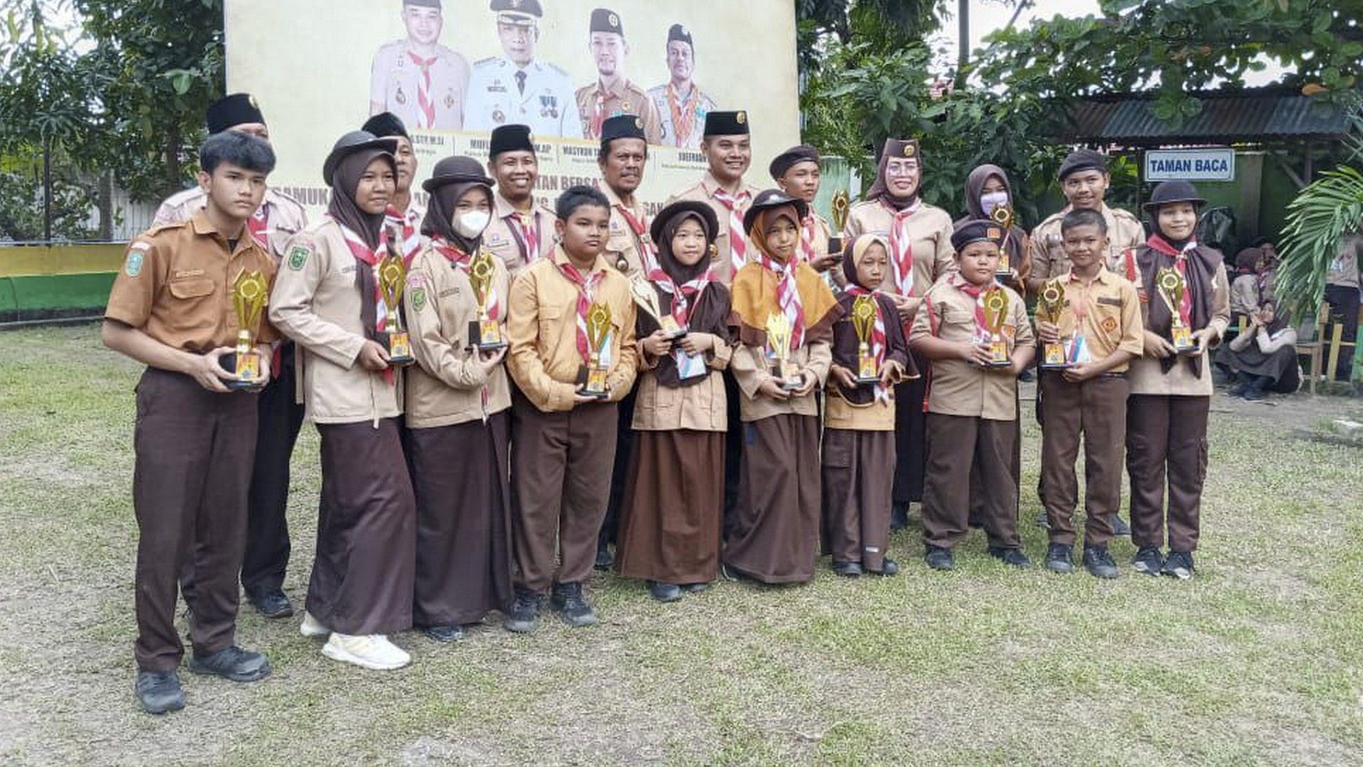 List Sekolah Dasar (SD) Recommended Sekolah Favorit Versi Kemendikbud , Best Rekom!/Tangkapan Layar/sekolah.data.kemdikbud.go.id
