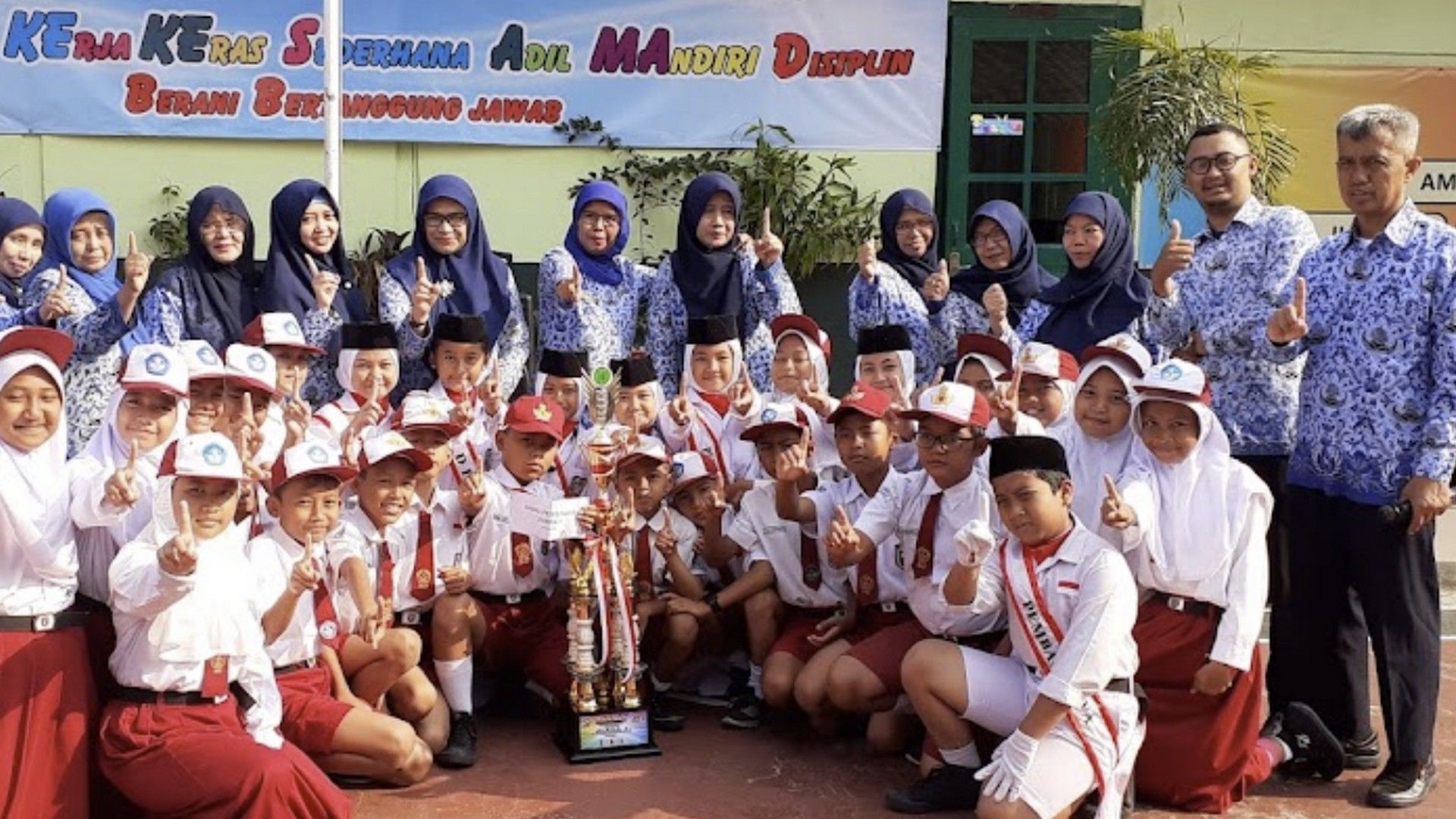 List Sekolah Dasar (SD) Recommended Sekolah Favorit Versi Kemendikbud , Best Rekom!/Tangkapan Layar/sekolah.data.kemdikbud.go.id
