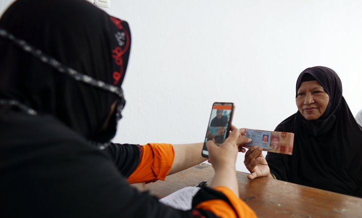 Simak informasi pencairan BLT atau PKH Ramadhan 2023 di cekbansos.kemensos.go.id.