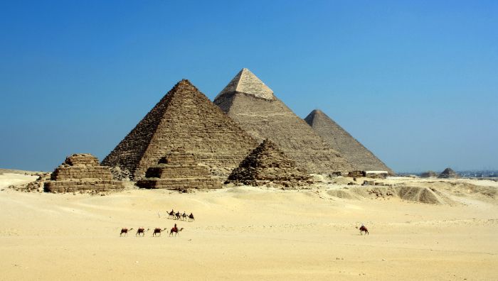 Ada ruangan rahasia di dalam Piramida Giza ditemukan arkeolog