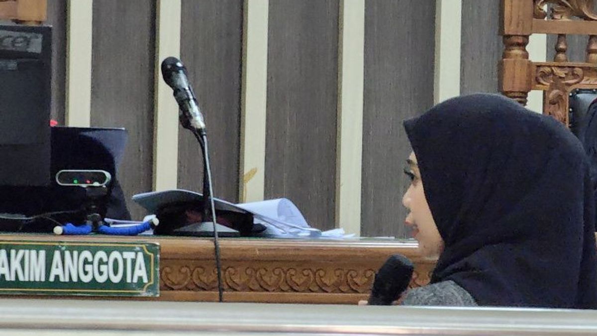 Perempuan Ini Sering Terima Uang dan Ikut Perjalanan Dinas Bupati Pemalang Nonaktif Mukti Agung Wibowo