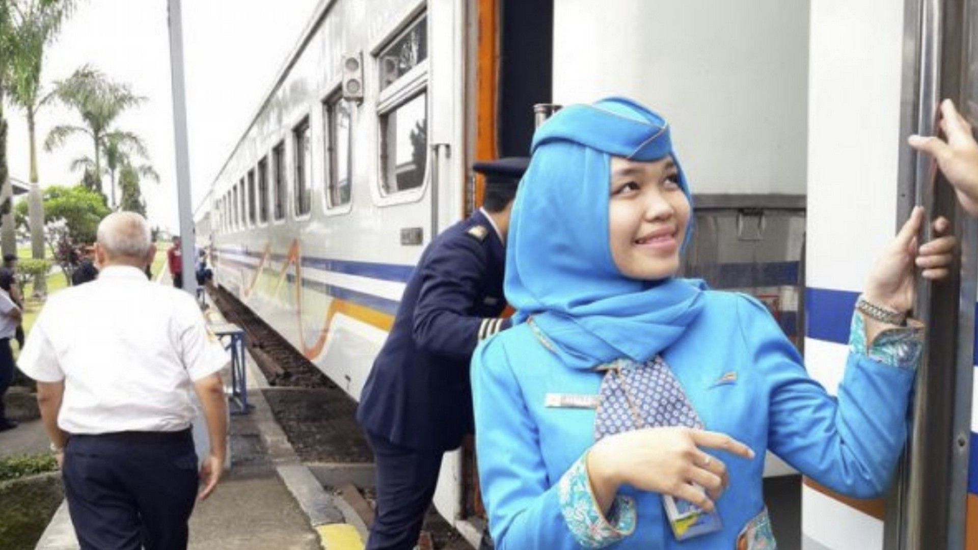 Ilustrasi - Tiket kereta api tambahan Lebaran 2023 telah  tersedia untuk memudahkan perjalanan mudik menjelang hari raya Idul Fitri. 