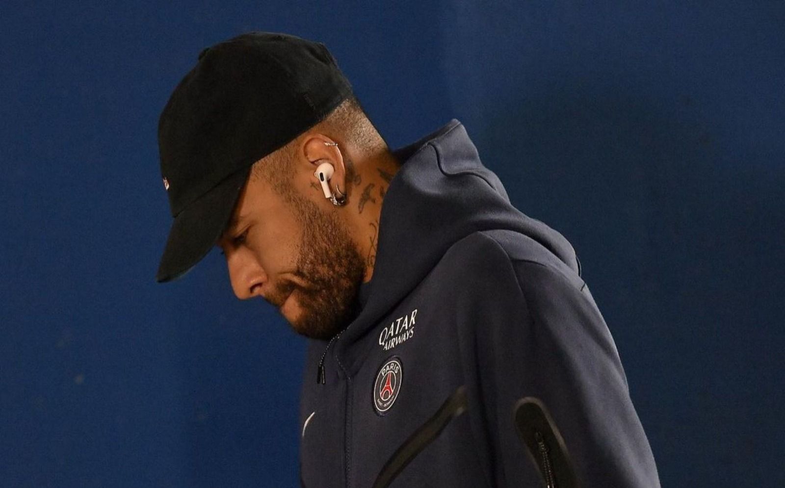 Mantan Pemain Internasional Prancis Ini Menegaskan Neymar Harus Mengikuti Messi dan Meninggalkan PSG