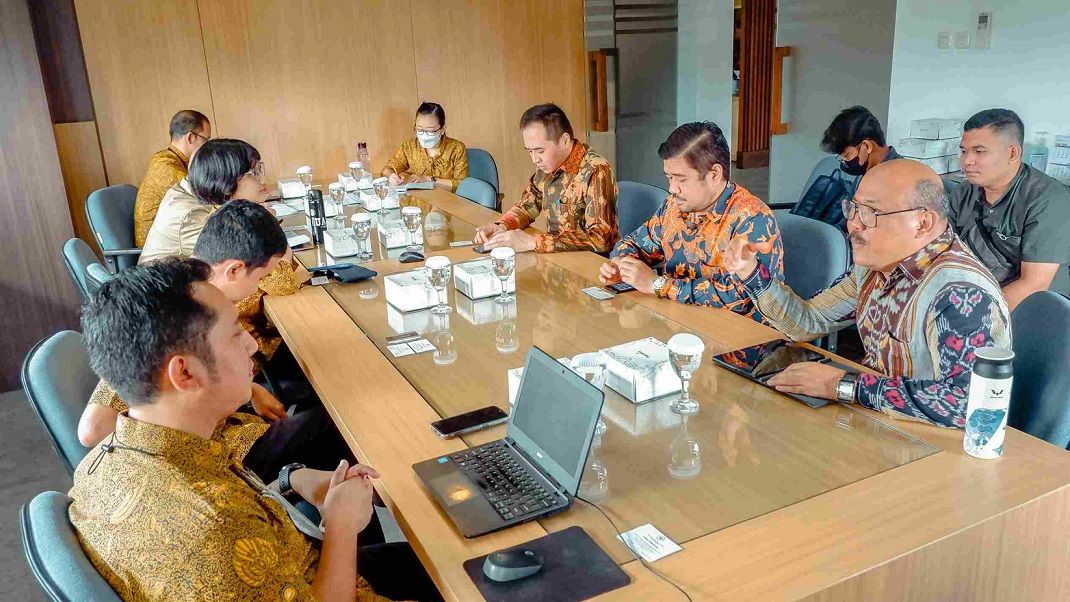 Audiensi dan diskusi penjajakan kerja sama Universitas Atma Jaya Yogyakarta (UAJY) dengan Kementerian Sekretariat Negara pada Senin (6/3/2023). Foto: Humas UAJY