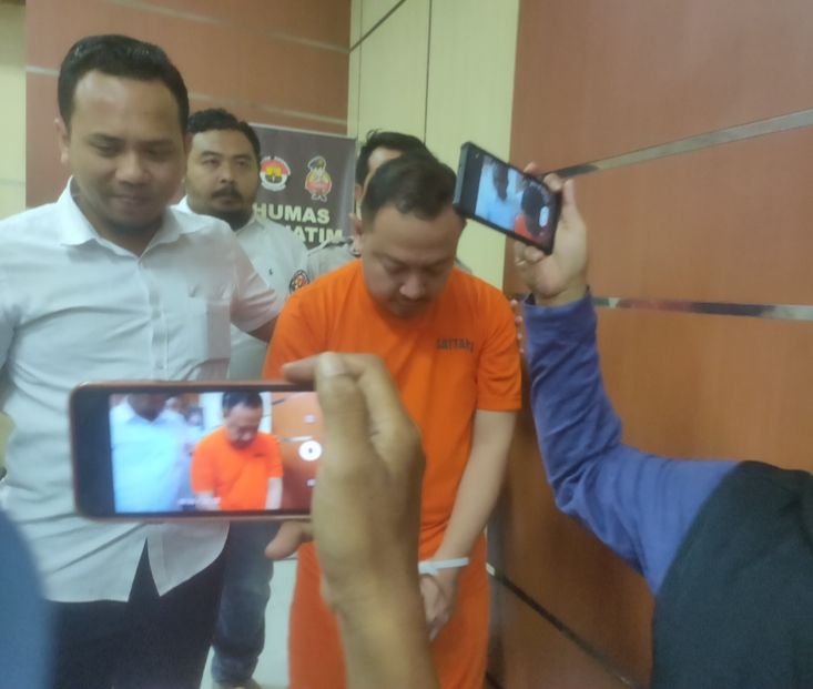 Polda Jatim dan Polresta Malang Ungkap Robot Trading ATG dan Amankan Satu Tersangka 