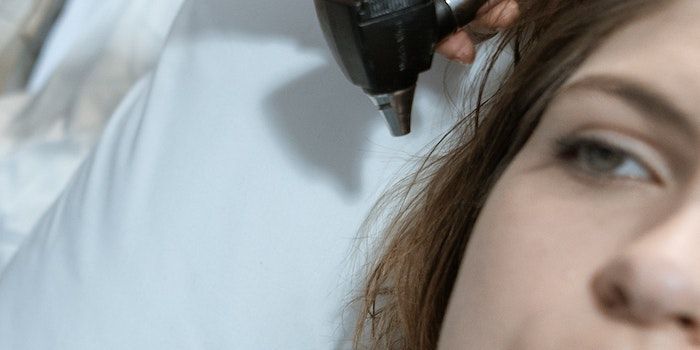 Mengenal penyakit stroke telinga, lengkap dengan penyebab dan gejalanya