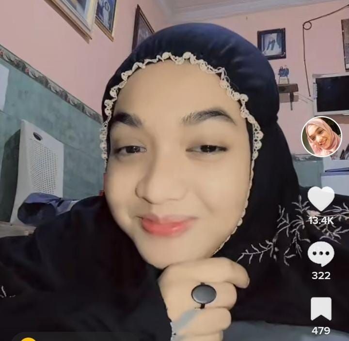 Profil Lengkap Ning Umi Laila Putri 'Kyai Granat' Asal Surabaya