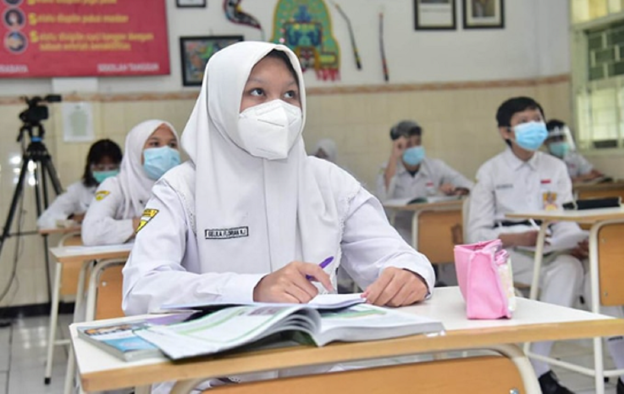 Ilustrasi Sambas OK! 10 SMP Terbaik di Sambas Kalimantan Barat Rilisan Kemdikbud: Unggul dan Rerata Akreditasinya B./Tangkap layar/kemdikbud.go.id/SMP NEGERI 1 KEMBANGBAHU/