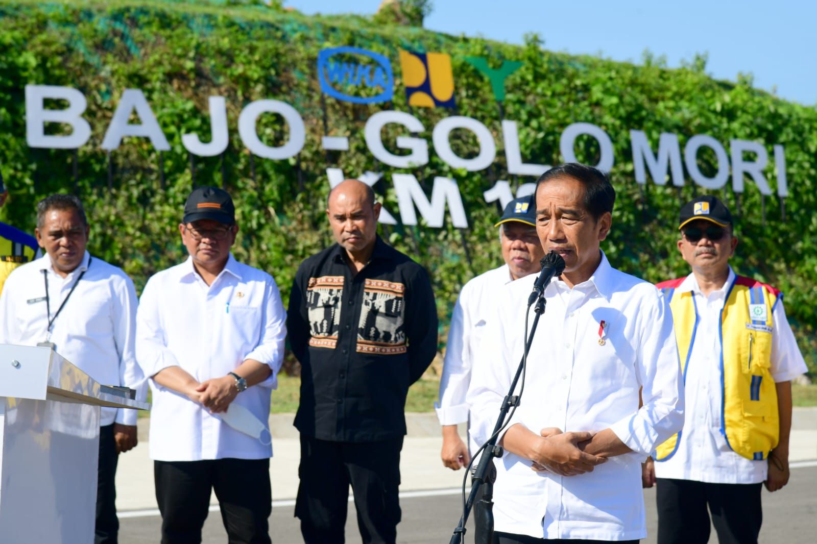 Presiden Jokowi Resmikan Ruas Jalan Labuan Bajo- Golo Mori
