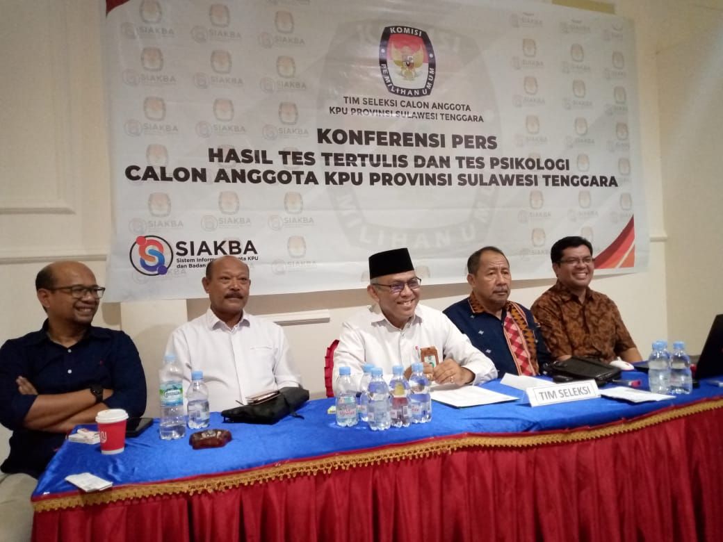 Tim seleksi (timsel) calon anggota KPU Sultra.