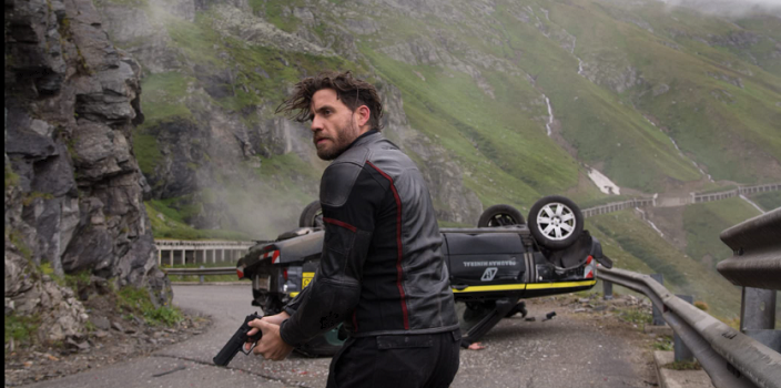 Cuplikan film Point Break yang ditayangkan di Bioskop TransTV malam ini. 
