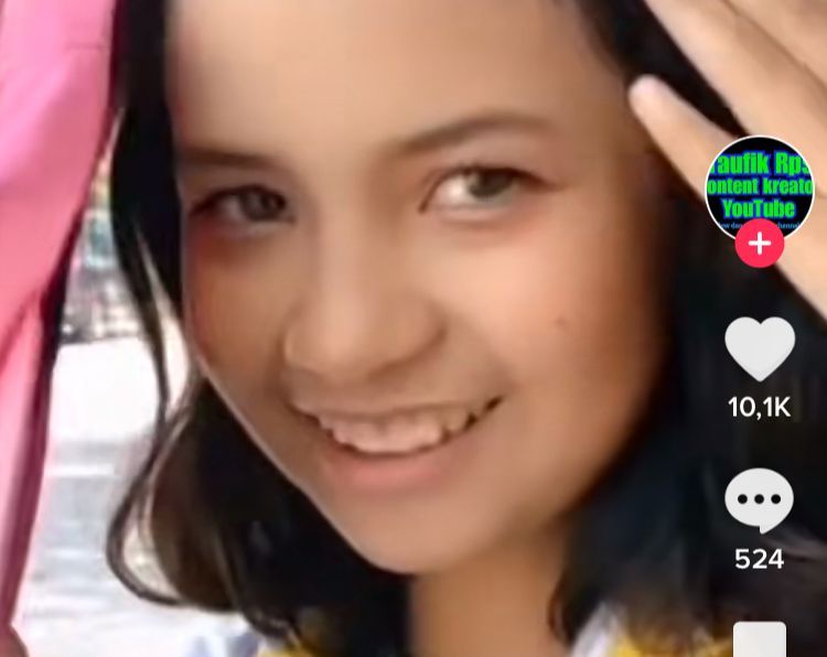 Tya sosok Pemulung Cantik