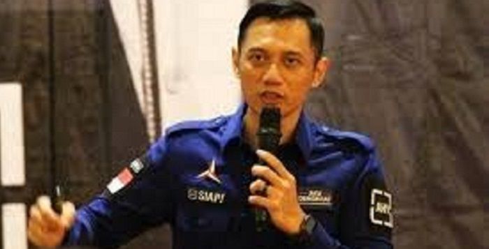 Agus Harimurti Yudhoyono (AHY) sampaikan pidato politik di Senayan, sebut proyek mercusuar di era Jokowi tidak berdampak untuk 'wong cilik'.*/pikiran-rakyat.com.*