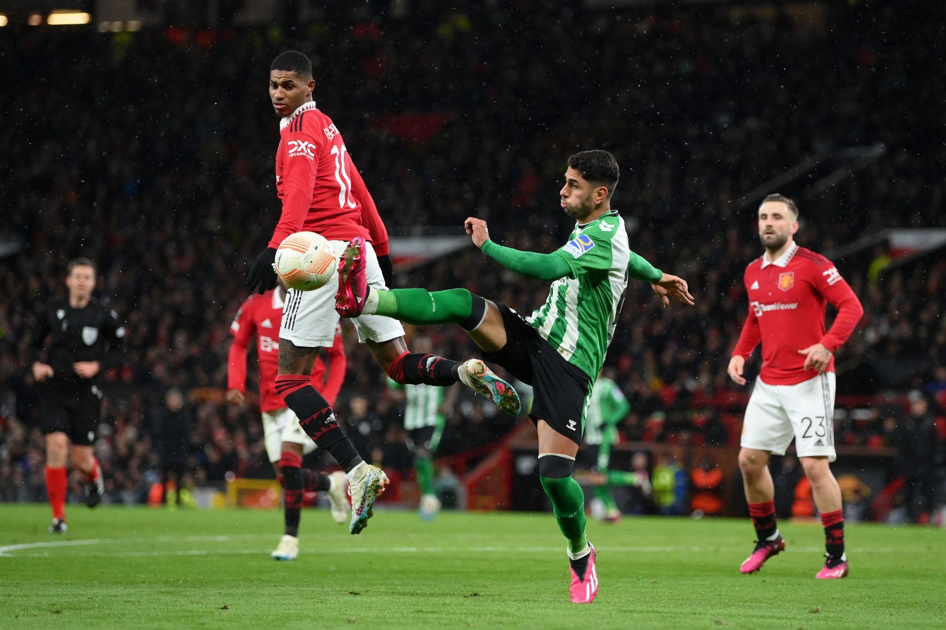 Real Betis vs Manchester United dijadwalkan bertanding malam ini, pukul 00.45 WIB.