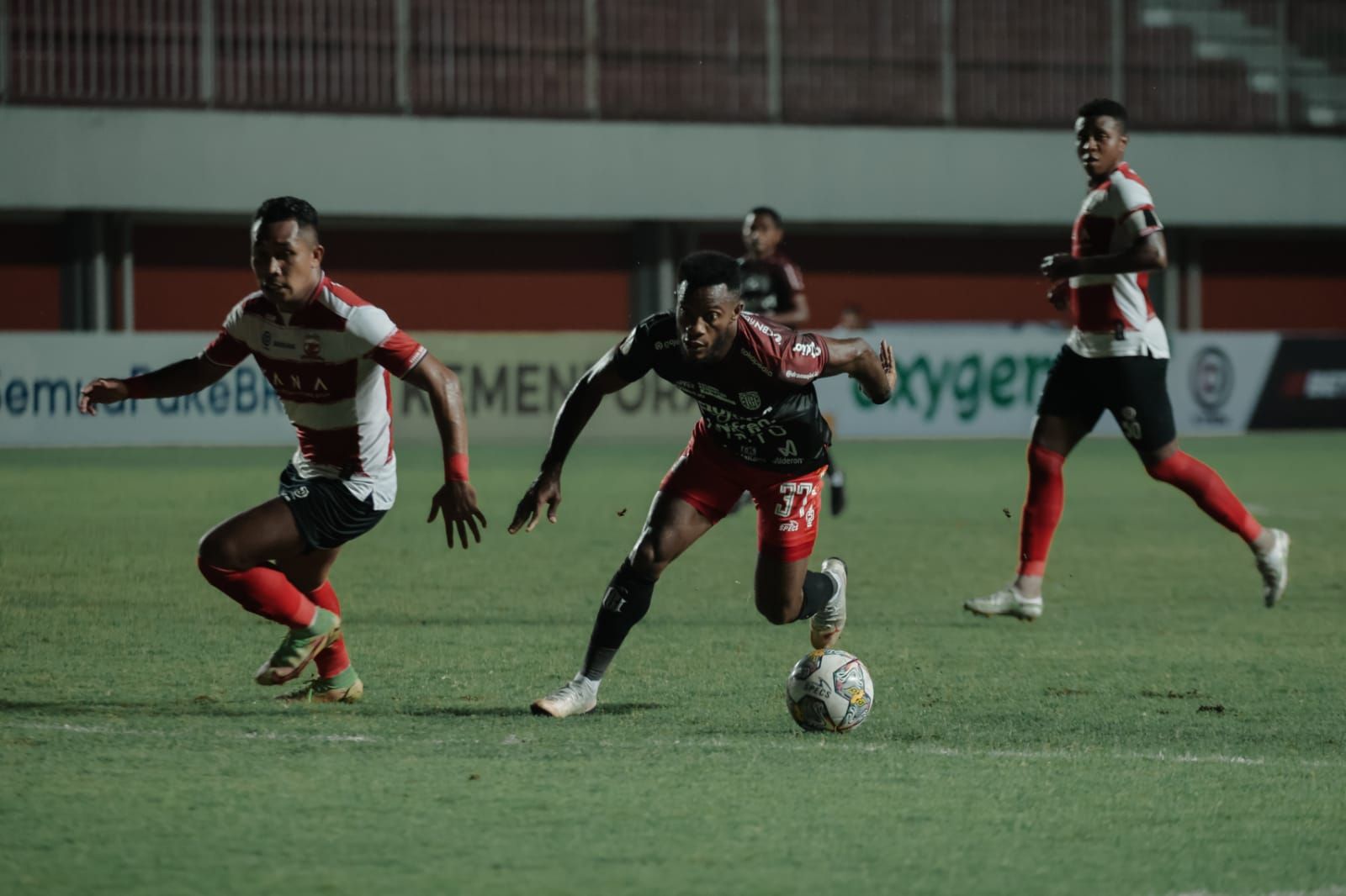 Simak jadwal pertandingan Bali United vs Madura United BRI Liga 1.