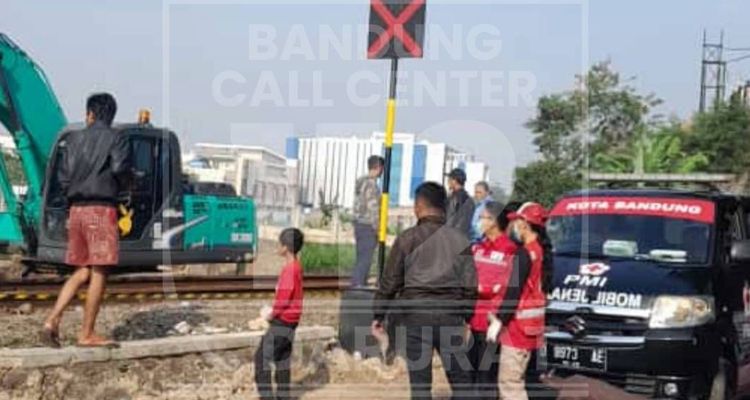 Penemuan mayat tertabrak kereta api di jalur rel seberang Taman Sari Panoramic Apartment Kota Bandung, Jumat 17 Maret 2023 pagi