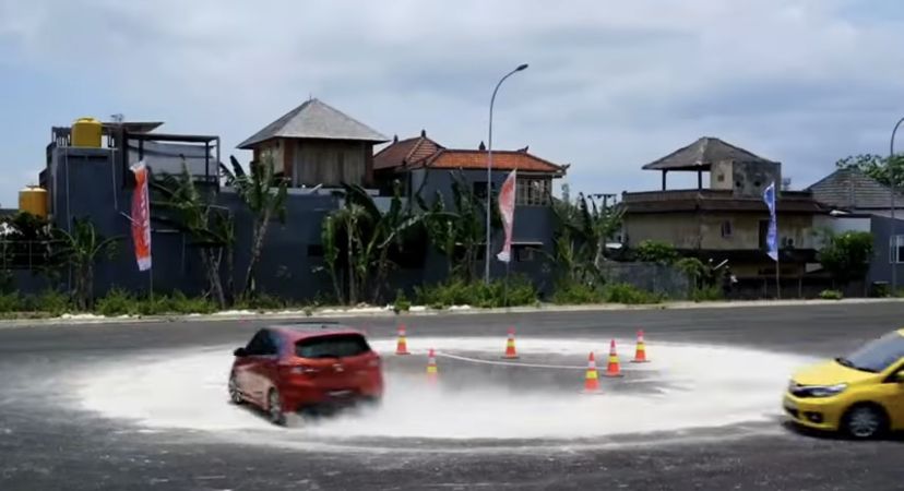 Daftar 10 mobil terlaris di Indonesia 2023