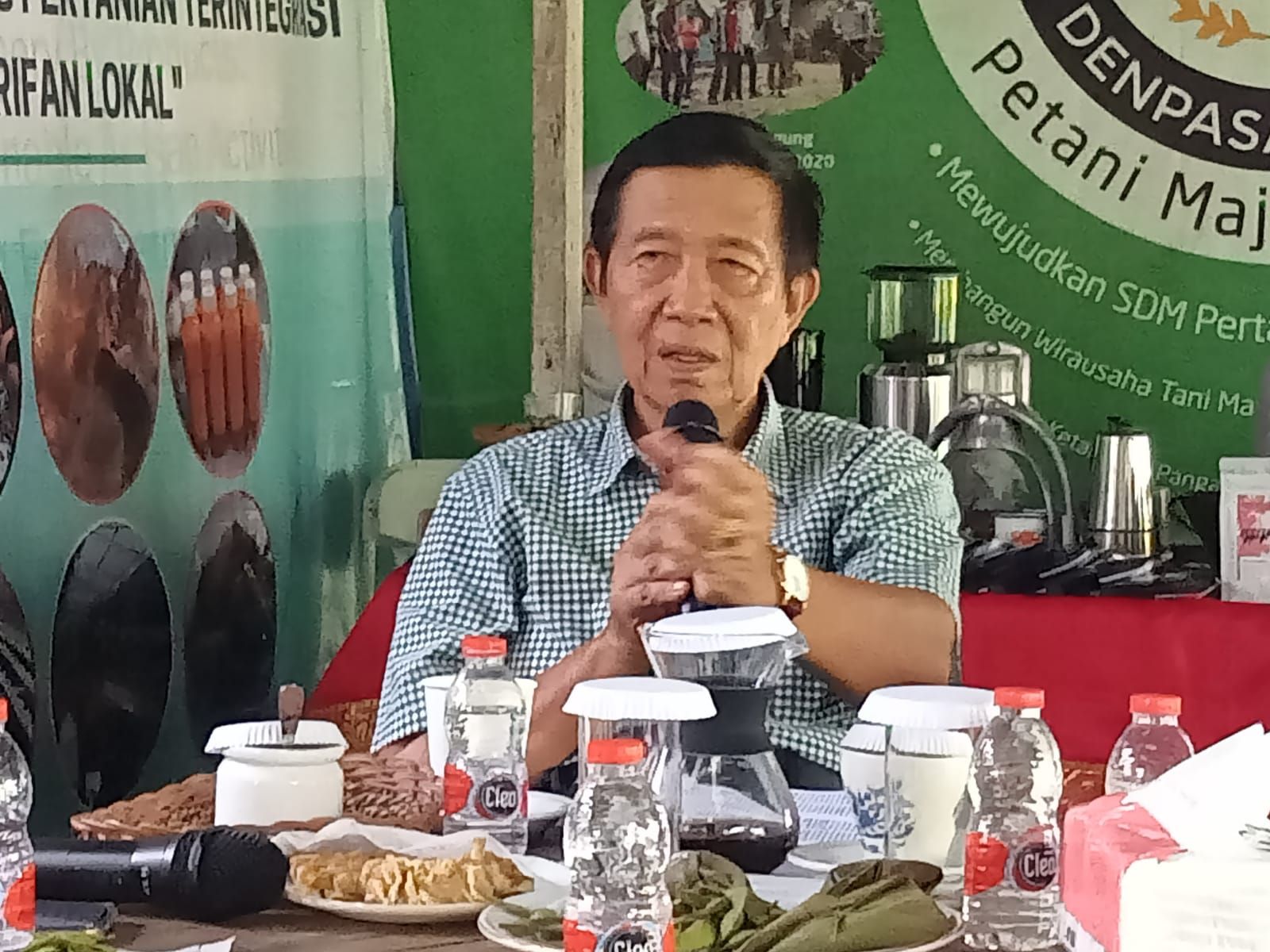 Senator DPD RI Dapil Bali I Made Mangku Pastika angkat bicara terkait rencana kebijakan Gubernur Bali melarang WNA menggunakan sepeda motor di Bali.
