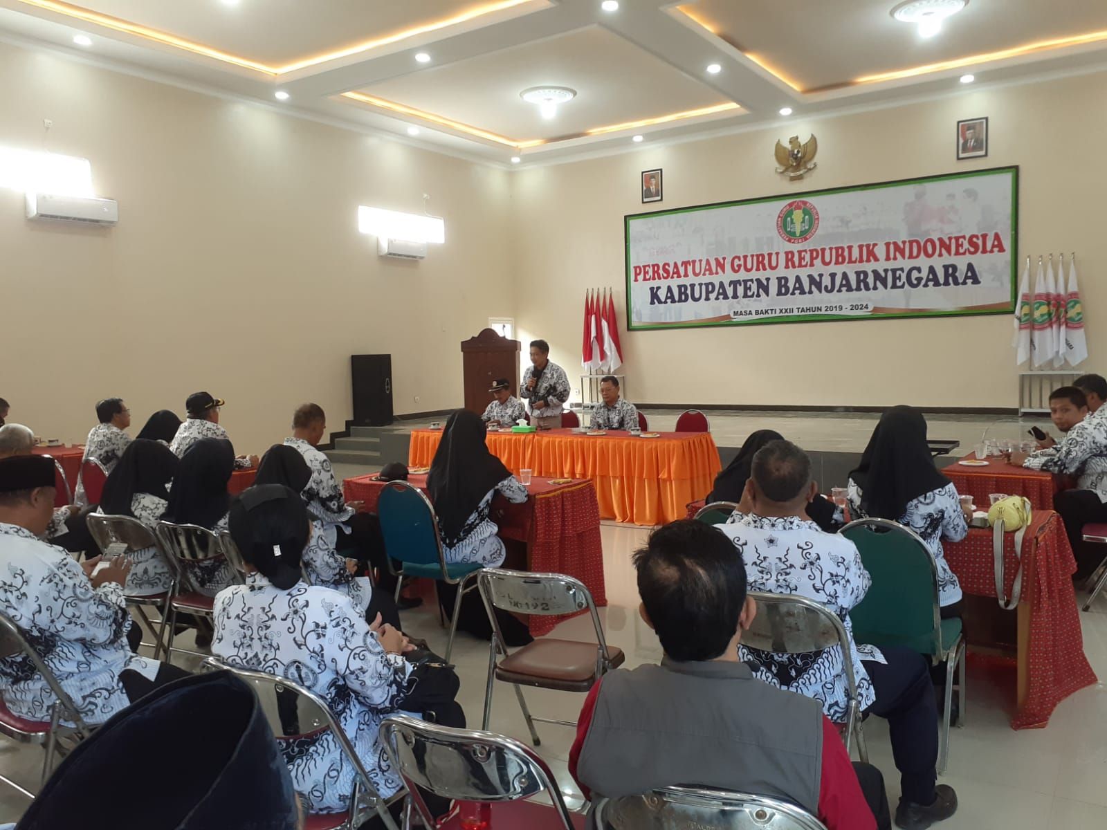 PGRI Wonogiri Ziarah Makam Dr Sulistiyo di Banjarnegara, Noor Tamami: di Kota Inilah Beliau Lahir