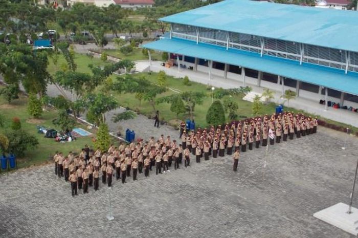 SMAN 1 Padang sebagai sekolah terbaik di Kota Padang, Sumatera Barat versi LTMPT 2022.