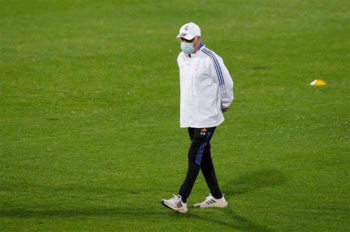Pelatih Real Madrid Carlo Ancelotti saat latihan.