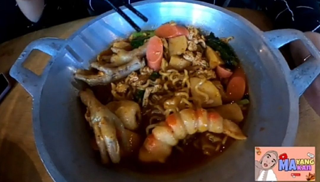Bakso Sekenceng beralamat di Bumi Akang, Pasir Jaya Tangerang Banten/tangkapan layar youtube/channel Melinda Mayangsari
