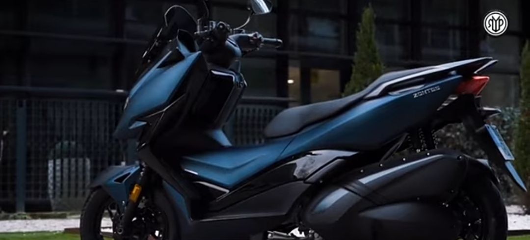 Layaknya Skutik 250cc, Begini Tampilan Zontes 125M, Yamaha Lexi Auto K.O