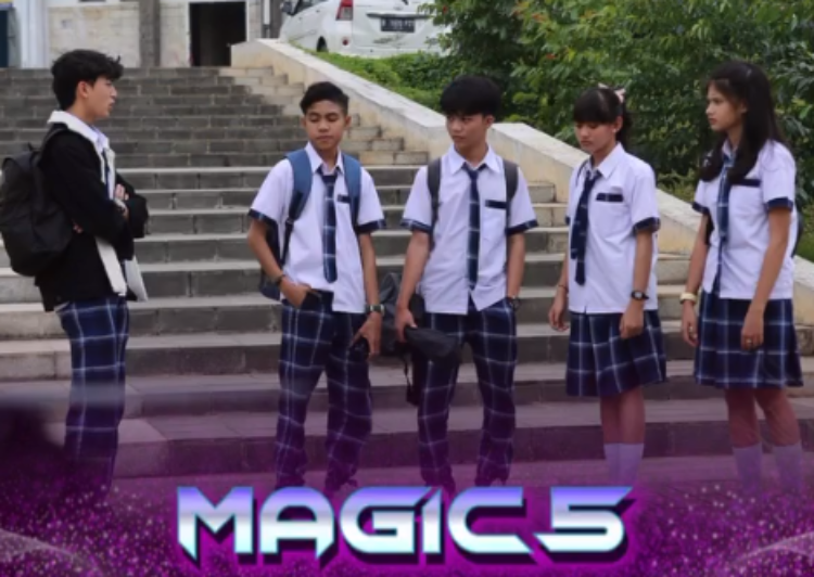 Jadwal tayang Magic 5 Indosiar hari ini 22 Maret 2023 adalah pukul 16.00 WIB. Nonton streaming Magic 5 lewat TV online Indosiar di sini.
