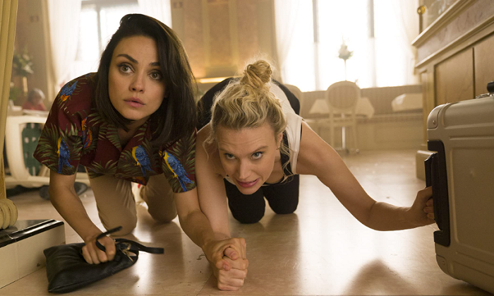 Cuplikan Film The  Spy Who Dumped Me yang ditayangan di Bioskop TransTV malam ini.