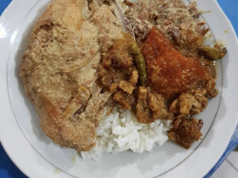 Gudeg Permata Bu Narti/Instagram/@budekus