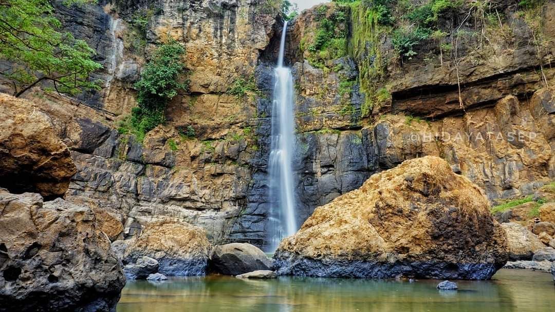 Menyimpan Cerita Legenda, Ini Keindahan Panorama Curug Cimarinjung Ciemas Sukabumi