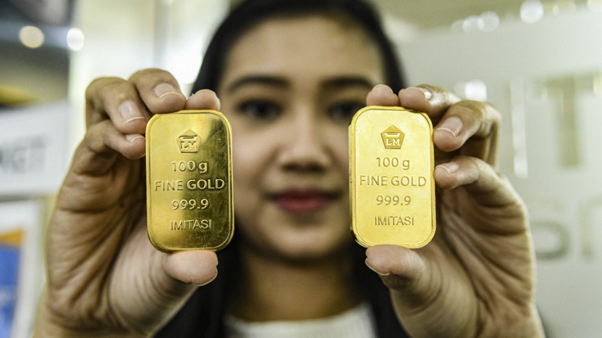 Daftar Toko Emas Terbaik di Kabupaten Bandung untuk Investasi atau Perhiasan