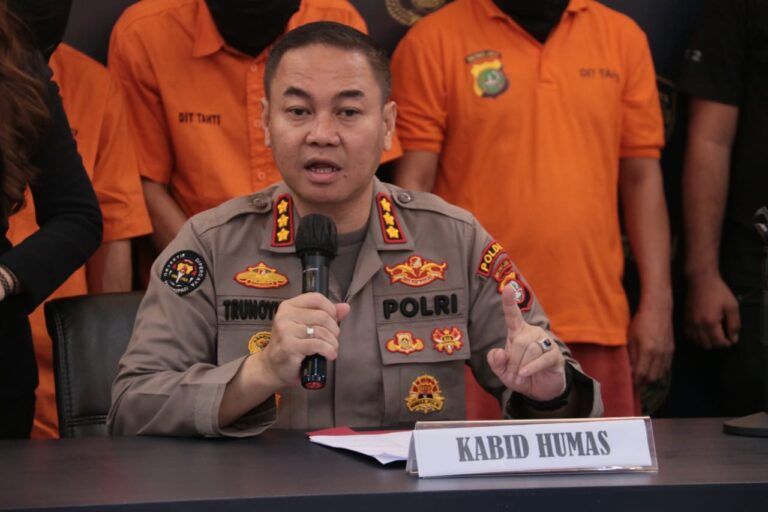 Kombes Pol Trunoyudo Wisnu Andiko mengonfirmasi soal berkas perkara AG yang telah dilimpahkan ke Kejari Jakarta Selatan.