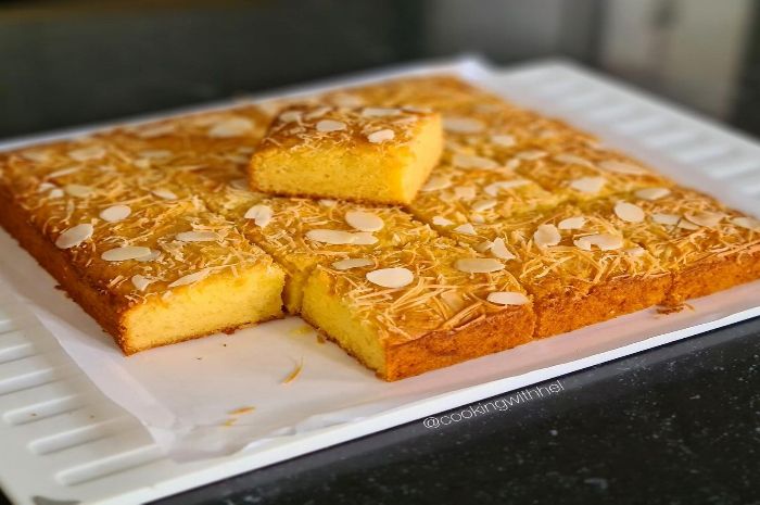 Bagi takjil buka puasa dengan bolu tape keju