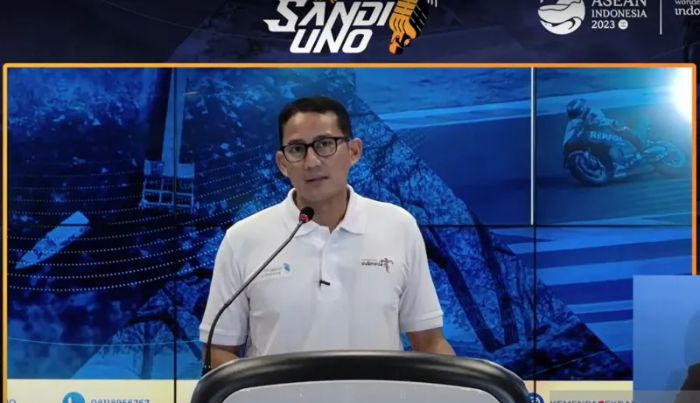 Menteri Pariwisata dan Ekonomi Kreatif (Menparekraf) Sandiaga Uno dalam The Weekly Brief with Sandi Uno yang digelar di Jakarta, Senin 20 Maret 2023
