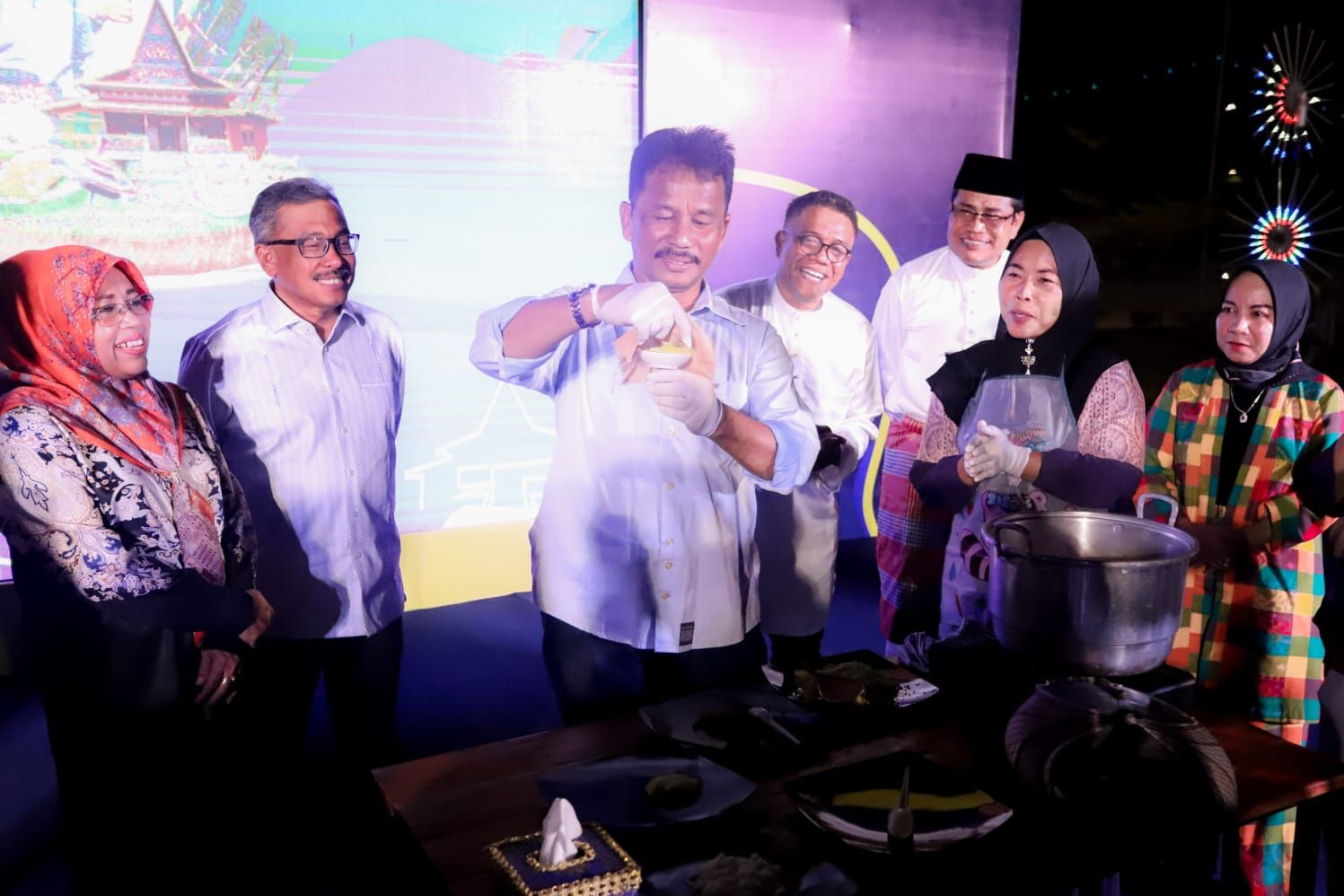 Kue Putu Piring Buatan Rudi Jadi Pembuka Batam Wonderfood and Art Ramadhan ke-4