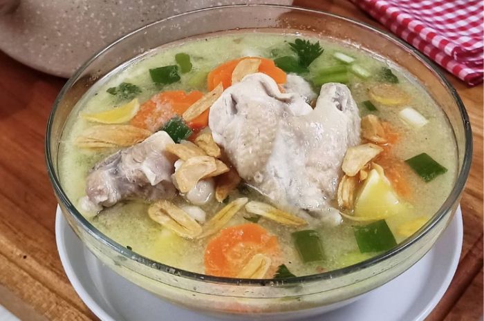 Resep sop ayam untuk menu sahur atau menu buka puasa