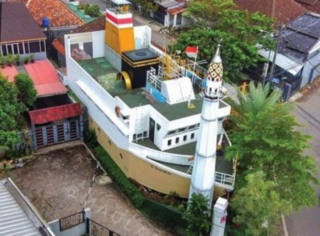 Masjid Jami Al-Baakhirah Kota Cimahi.