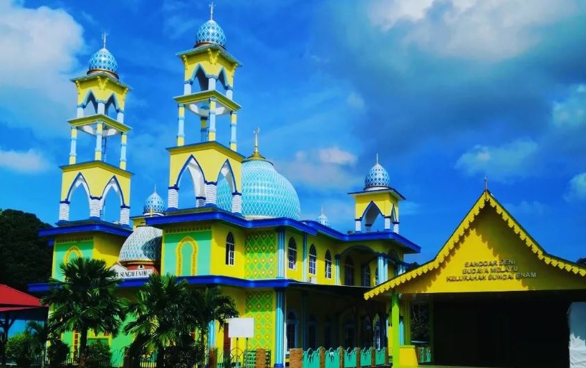 Jadwal imsakiyah Bintan dan buka puasa Ramadhan 2023 pada hari ini.