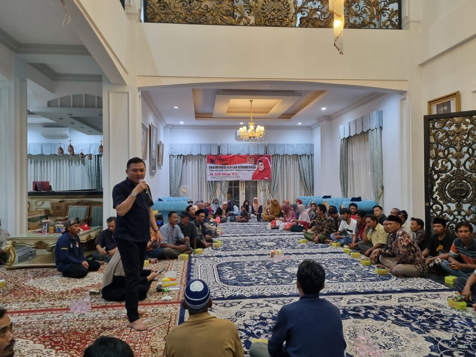 Anggota Komisi IX DPR RI Fraksi PDI Perjuangan Dr. Dewi Aryani, M.Si kembali menggelar Sosialisasi 4 Pilar di Rumah Aspirasi DeAr di Desa Sidaharja Kecamatan Suradadi Kabupaten Tegal