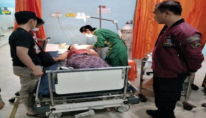 Kapolsek Segedong, Iptu Suhartadi saat melihat kondisi korban